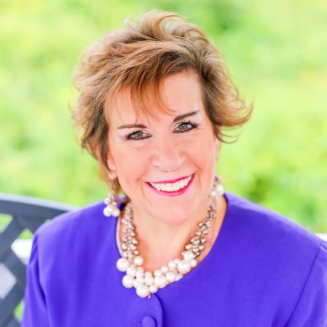 Nadine Avery